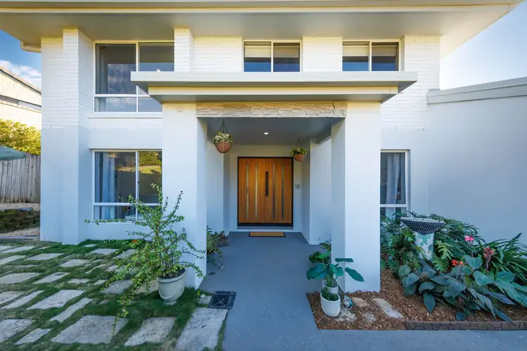 24 Lindsay Avenue, Cumbalum NSW 2478