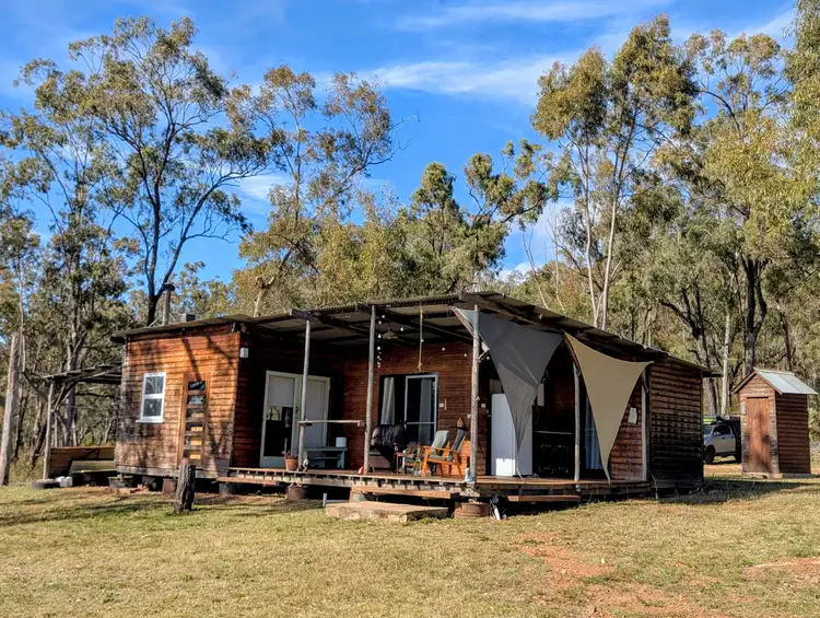 Tralee Road, Pratten QLD 4370