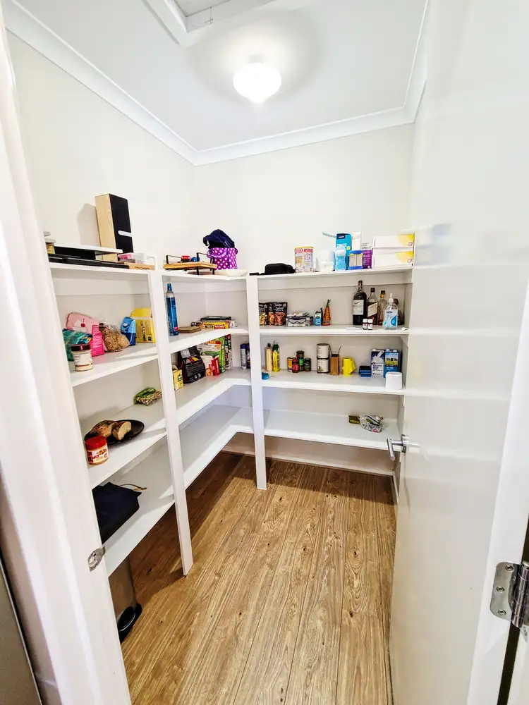 Fourth view of Homely house listing, 11 MAPLEWOOD CIRCUIT, Truganina VIC 3029