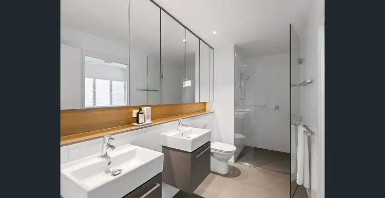 Fifth view of Homely unit listing, UNIT 7/47 Addison Avenue, Bulimba QLD 4171