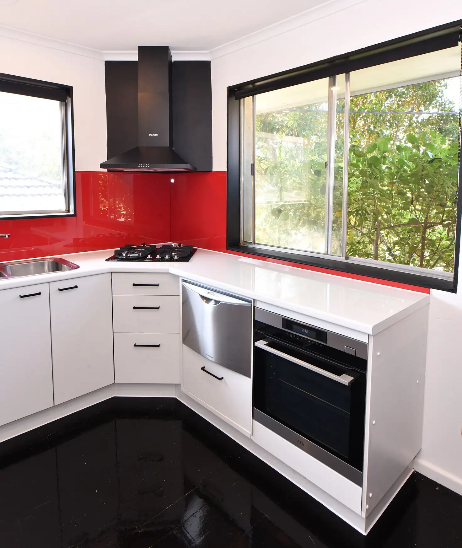 Main view of Homely unit listing, UNIT 3/6 CENTRAL AVENUE, Mooroolbark VIC 3138