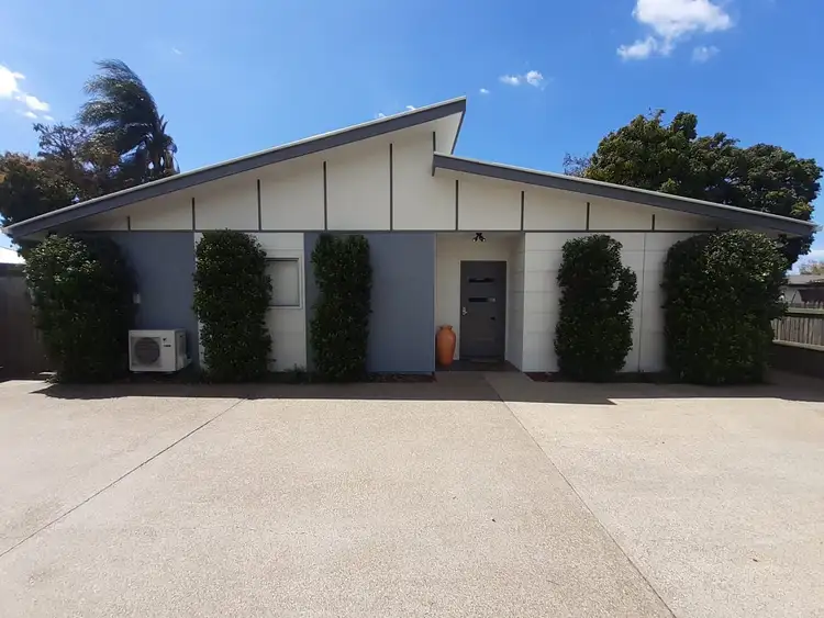 Main view of Homely studio listing, 5/35 Stanley Terrace, Wynnum QLD 4178