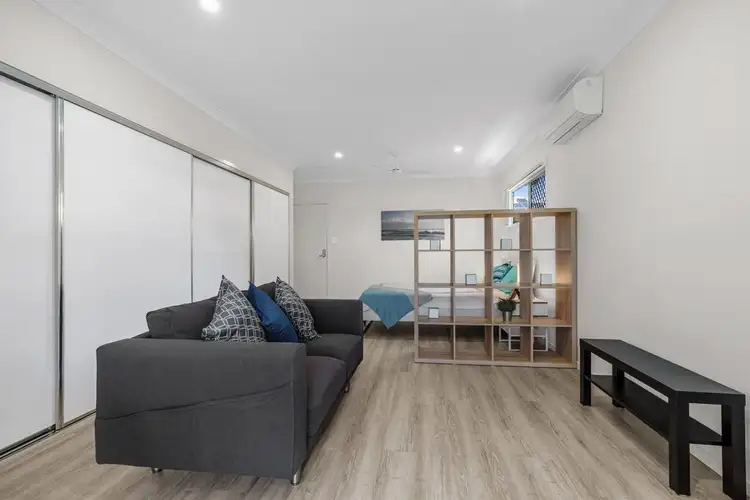 Third view of Homely studio listing, 5/35 Stanley Terrace, Wynnum QLD 4178