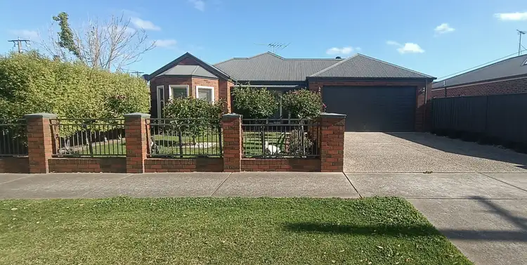 19 WAIORA AVENUE, Hamlyn Heights VIC 3215
