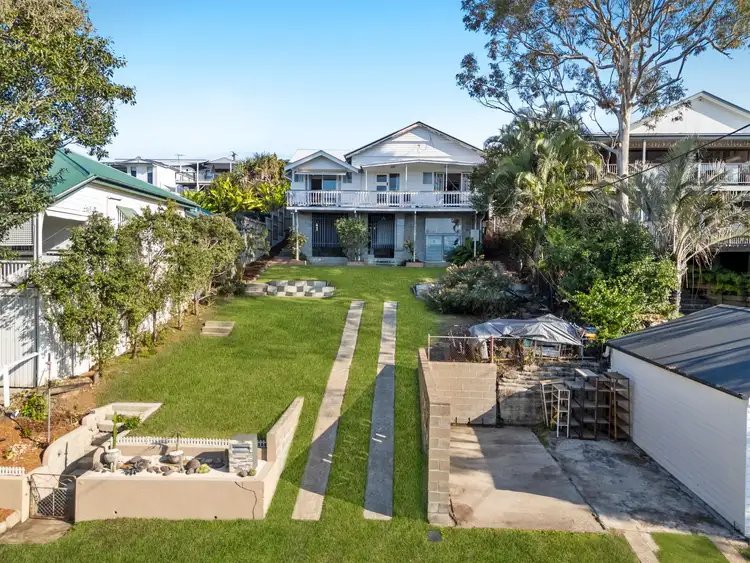 38 Shakespeare Street, Bulimba QLD 4171