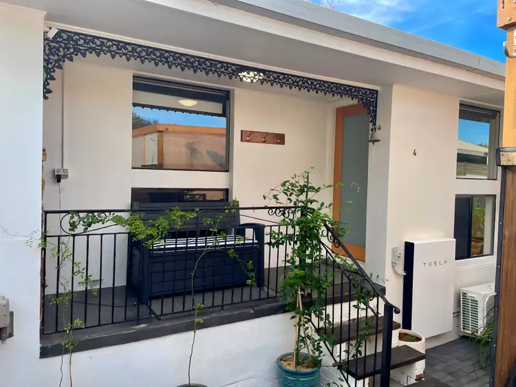 UNIT 4/2 Storey Avenue, Aldinga Beach SA 5173