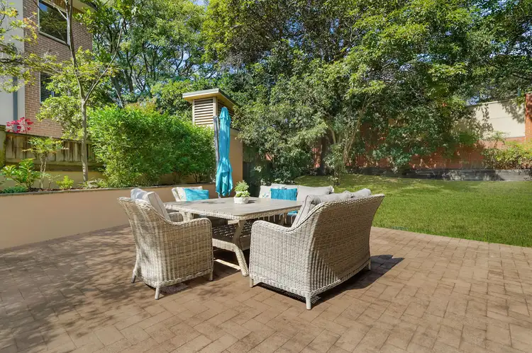 Second view of Homely unit listing, 2/4 Karrabee Ave, Huntleys Cove NSW 2111