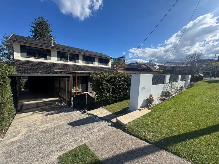 4 Baikie Crescent, Charlestown NSW 2290