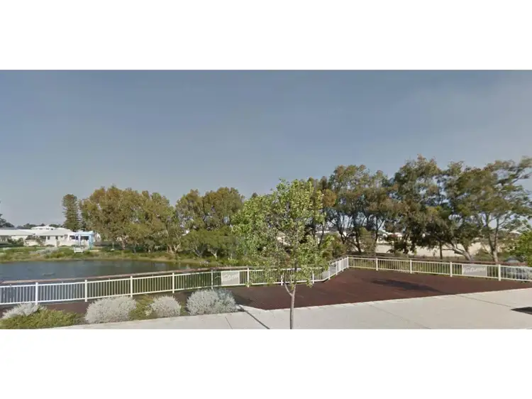 15 Cottage Parade, Coogee WA 6166