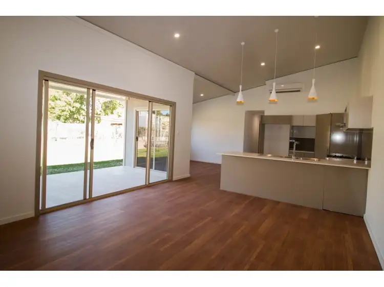 17 Buckley Street, Parkside QLD 4825