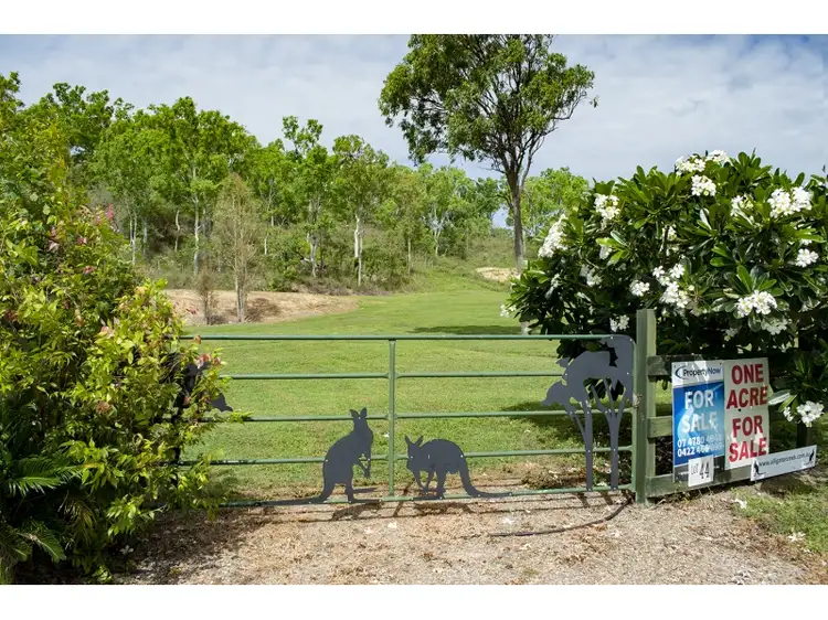 42-44 Hancock Road, Alligator Creek QLD 4816