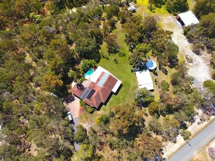 Fifth view of Homely house listing, 1 Morrel Close, Parklands WA 6180