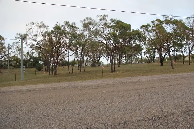 38 Drays Road, Bowen QLD 4805