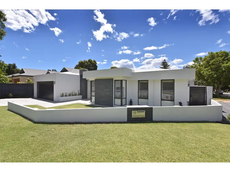 15 Williams Road, Melville WA 6156