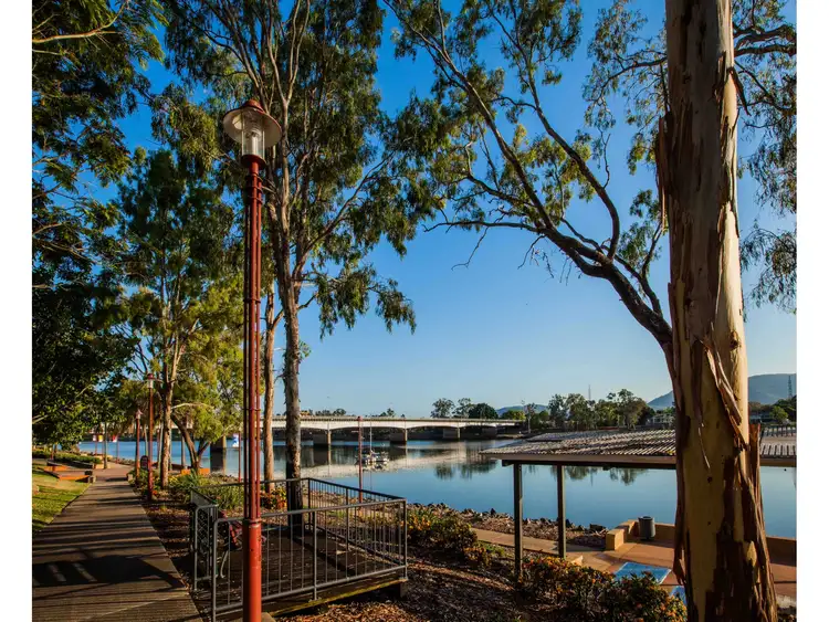 Second view of Homely apartment listing, 6/24 Victoria Parade, Rockhampton City QLD 4700