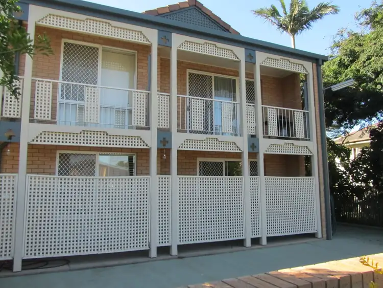 2/38 Hawthorne Street, Woody Point QLD 4019