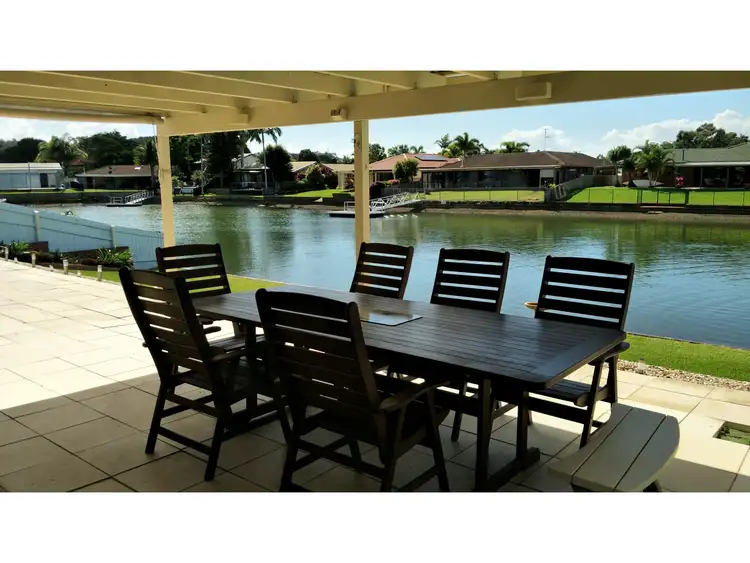 13 Headsail Court, Currumbin Waters QLD 4223