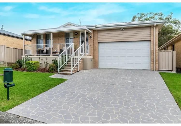 13 Roanoke Drive, Lake Munmorah NSW 2259