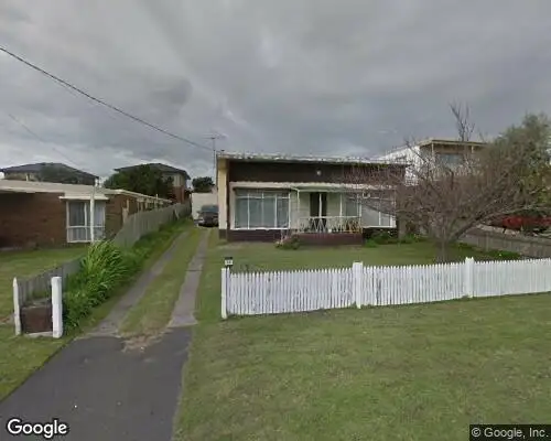 35 Fourth Avenue, Rosebud VIC 3939
