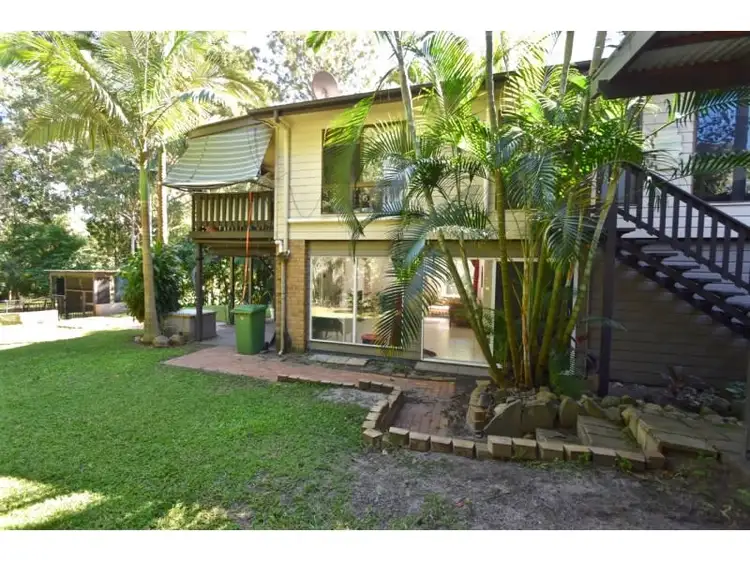 17 Hector Street, Boreen Point QLD 4565