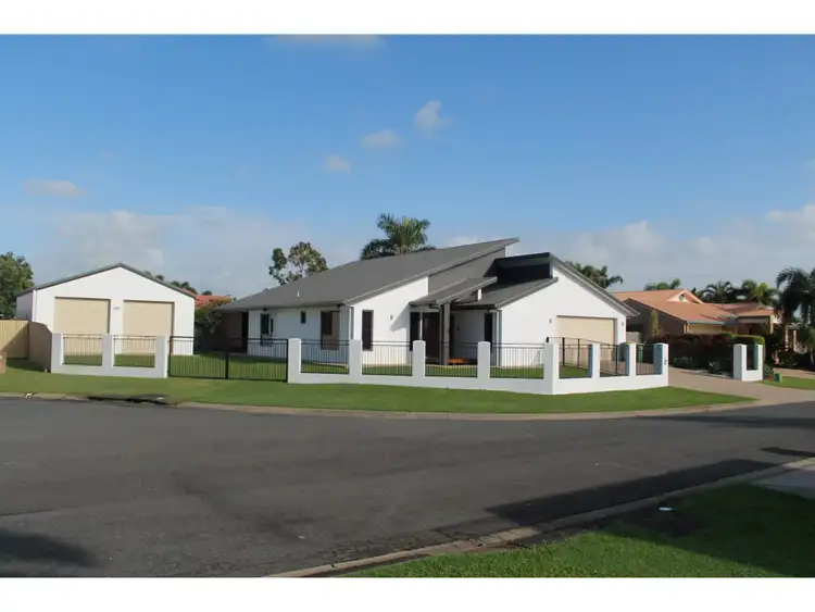 22 Windsor street, Glenella QLD 4740