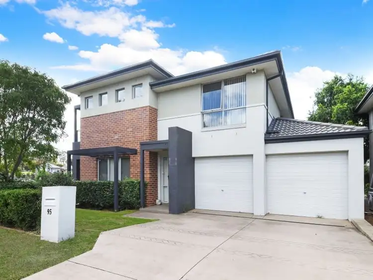 95 Atlantic Boulevard, Glenfield NSW 2167