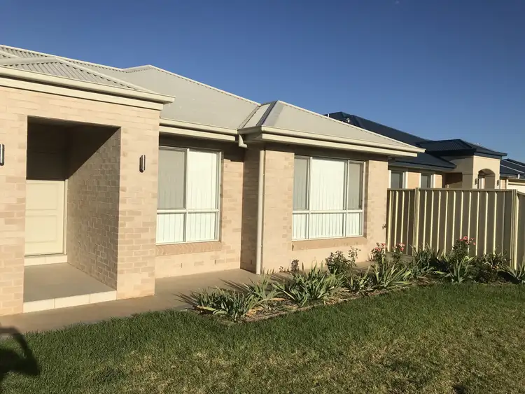 86 Hillam Drive, Griffith NSW 2680
