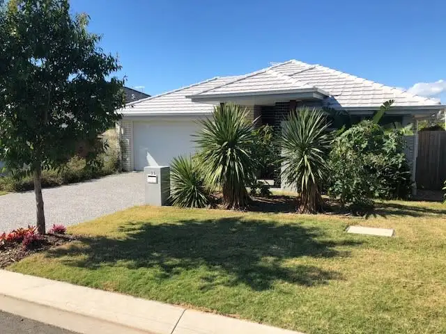 Second view of Homely house listing, 33 Angliss Circuit, Thornlands QLD 4164