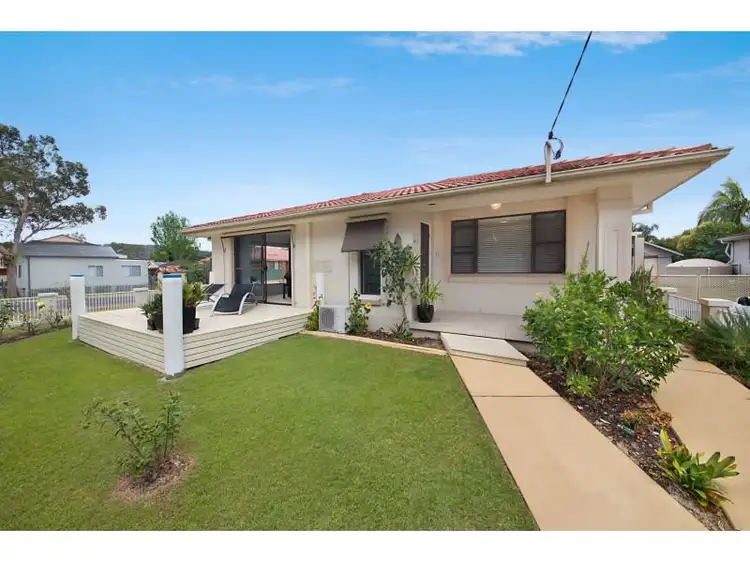 22 Beachfront Parade, St Huberts Island NSW 2257
