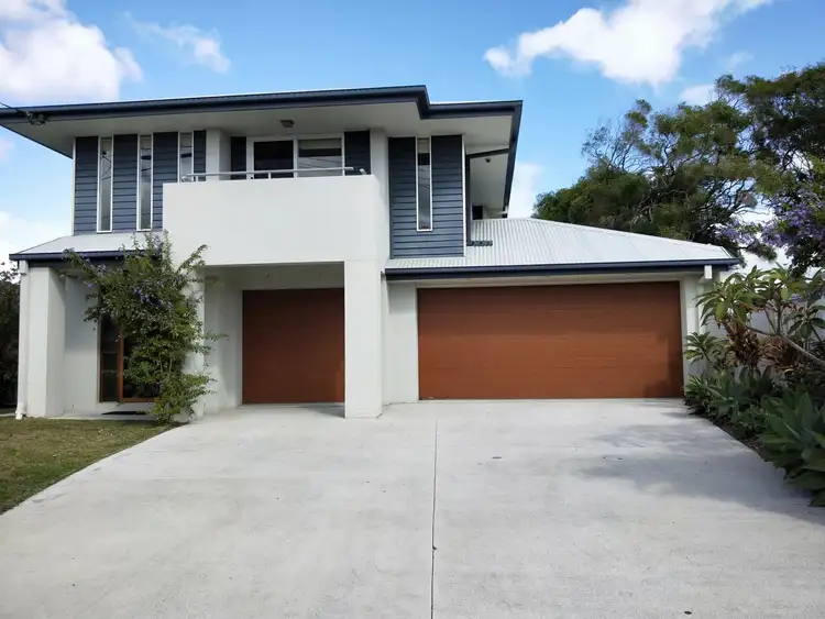 54 Howard Street, Runaway Bay QLD 4216