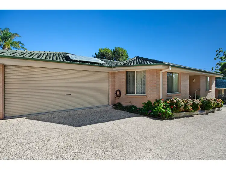 Main view of Homely villa listing, 2/7 Macquarie Street, Belmont NSW 2280