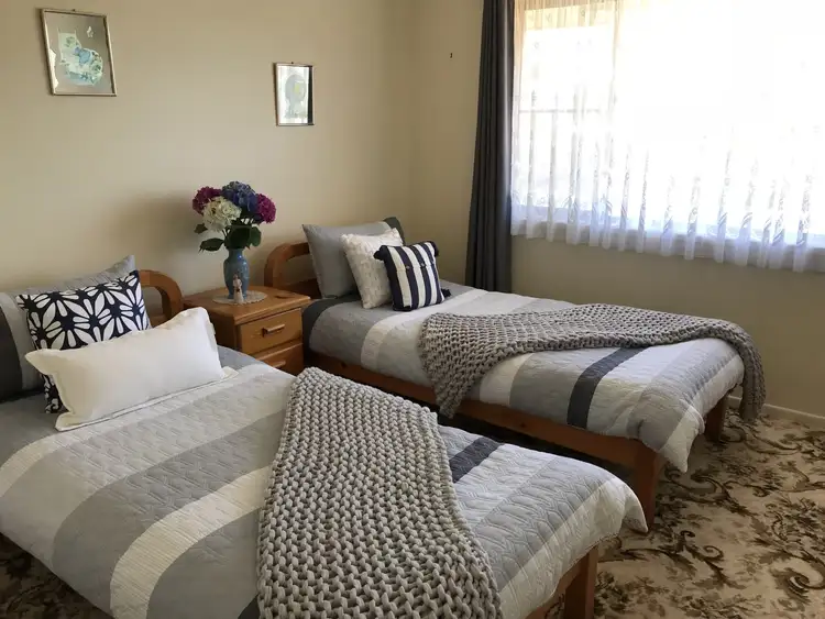 Fifth view of Homely house listing, 7 Werong Cresent, Cleveland QLD 4163
