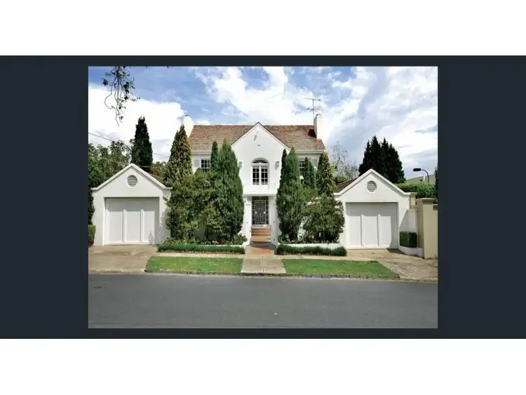 Main view of Homely house listing, 11 Grant Avenue, Toorak VIC 3142