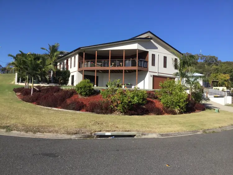36 Lighthouse Drive, Boyne Island QLD 4680