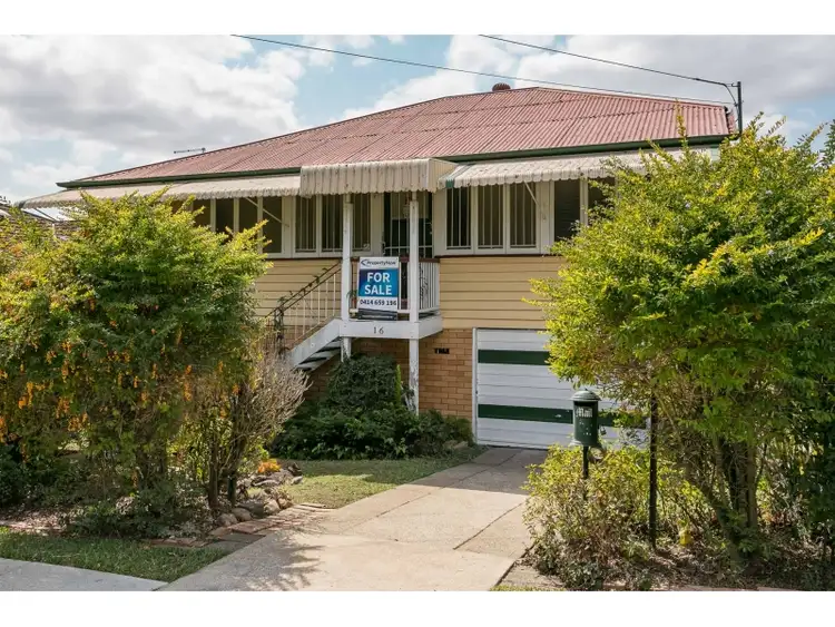 16 Agnes Street, Holland Park West QLD 4121