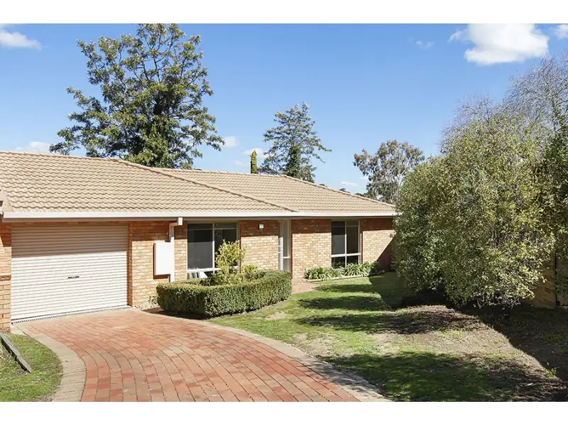 Main view of Homely unit listing, 2/3 Mill Street, Kennington VIC 3550