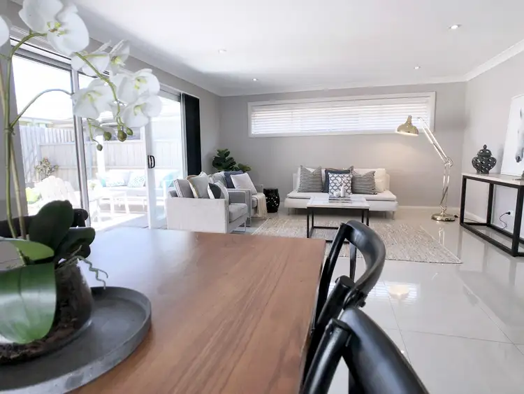 Sixth view of Homely house listing, 8A Finch crescent, Aberglasslyn NSW 2320