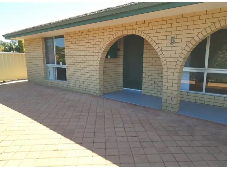 Third view of Homely house listing, 5 Hyacinth Close, Heathridge WA 6027