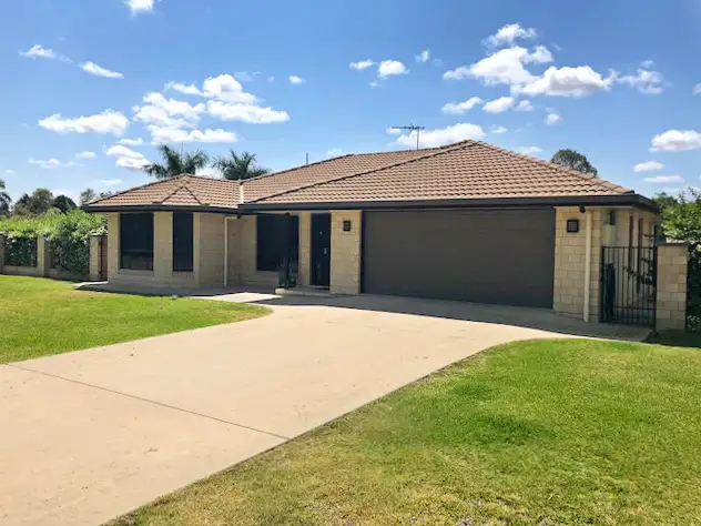 Main view of Homely house listing, 2 Coaker Drive, Emerald QLD 4720
