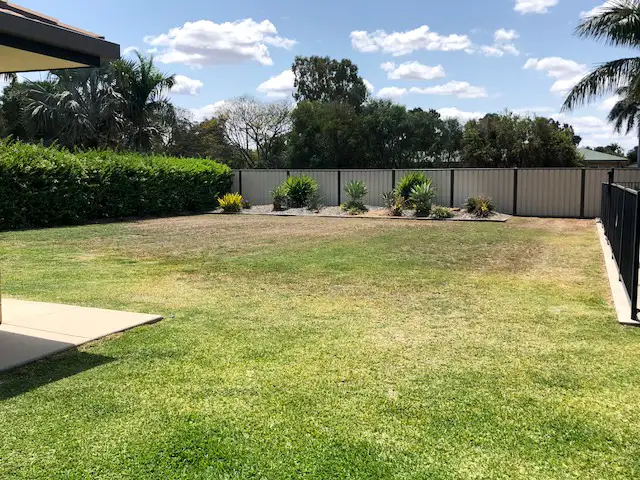 Fifth view of Homely house listing, 2 Coaker Drive, Emerald QLD 4720