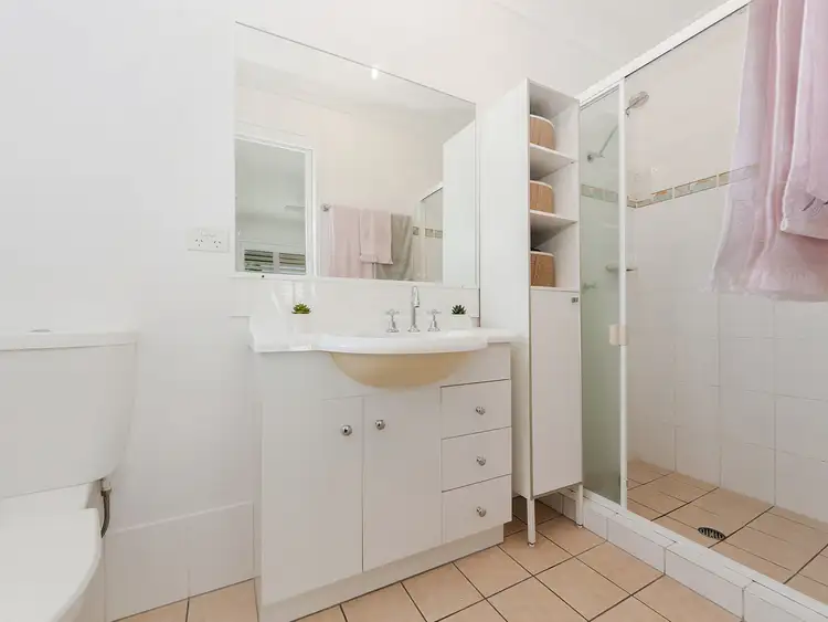 Seventh view of Homely house listing, 2 Inverness Court, Nerang QLD 4211