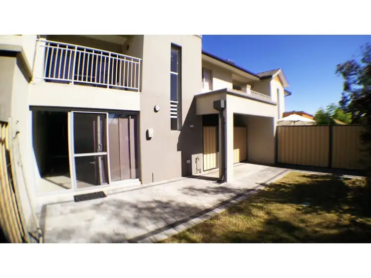 4/10 Rinaldo Place, Coolbellup WA 6163