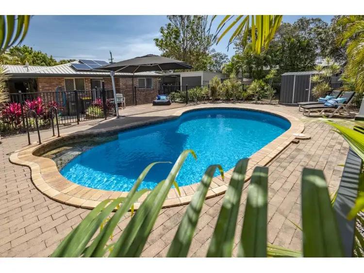 52-54 Garden Drive, Urangan QLD 4655