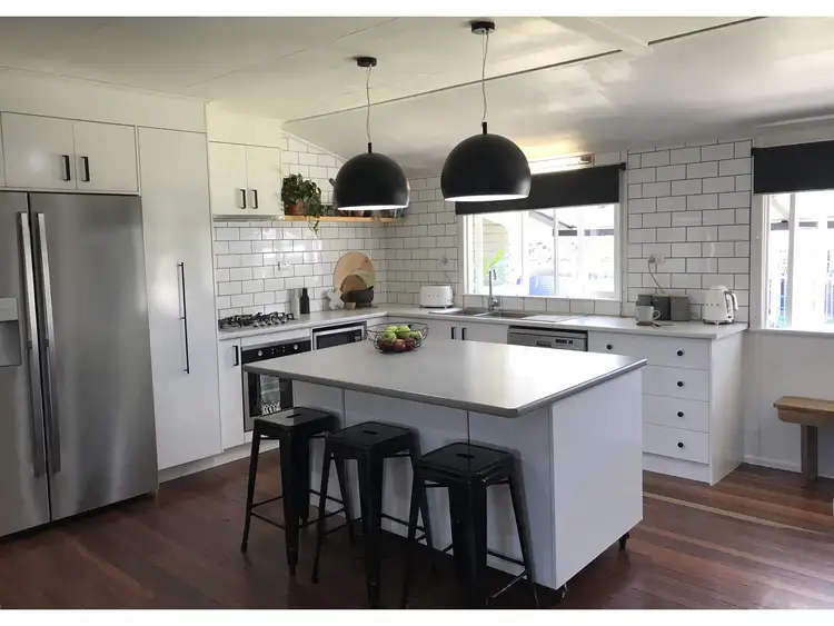 82 Sims Road, Walkervale QLD 4670