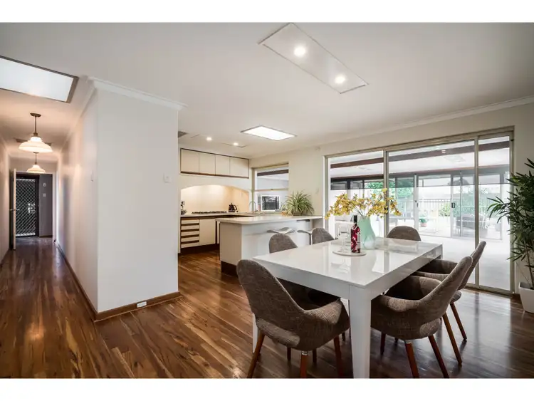 21 Mathis Way, Carine WA 6020