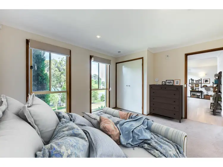 Seventh view of Homely house listing, 18 John Fawkner Drive, Endeavour Hills VIC 3802
