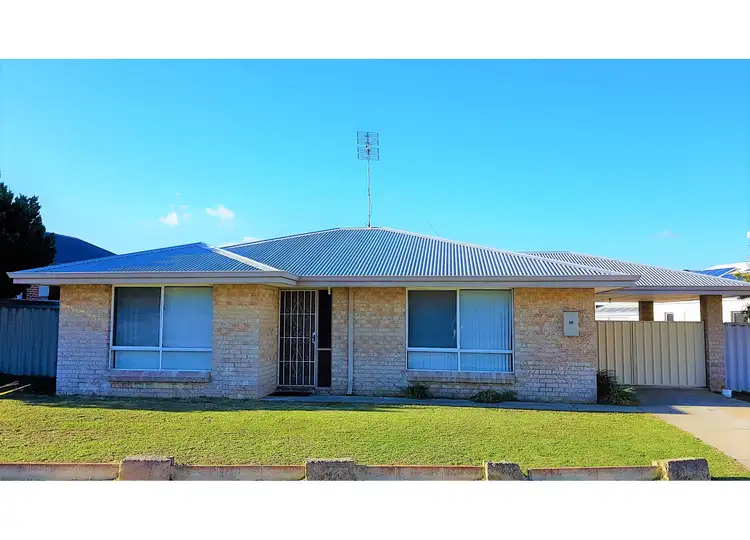 10 Harper Drive, Ledge Point WA 6043