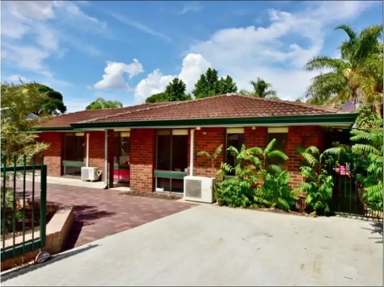 Main view of Homely house listing, 4 WOODBRIDGE CLOSE, Swan View WA 6056