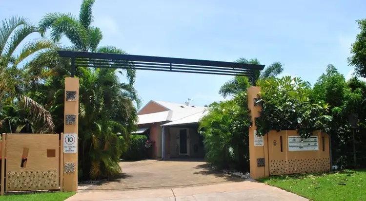 1/6 St John Court, The Gardens NT 820