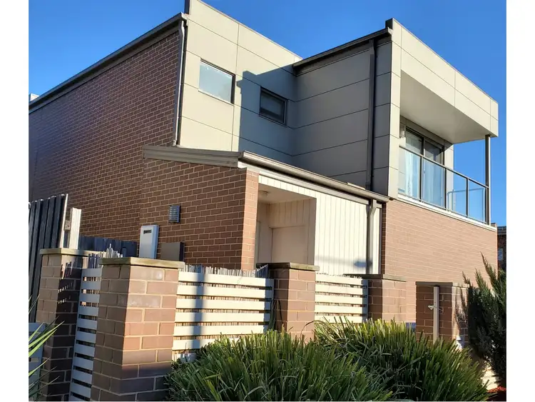 14 Bessell Lane, Casey ACT 2913